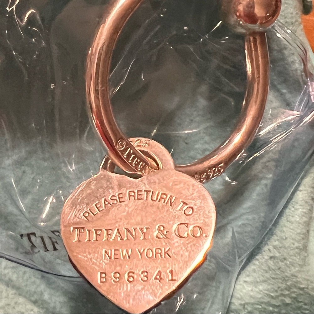 Tiffany Iconic Key Ring
